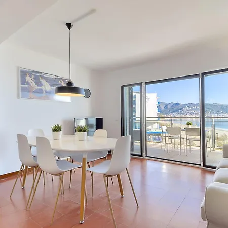 Rhodas Apartamento